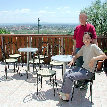 Bed and Breakfast Pansion Antonio à Slavonski Brod Extérieur photo