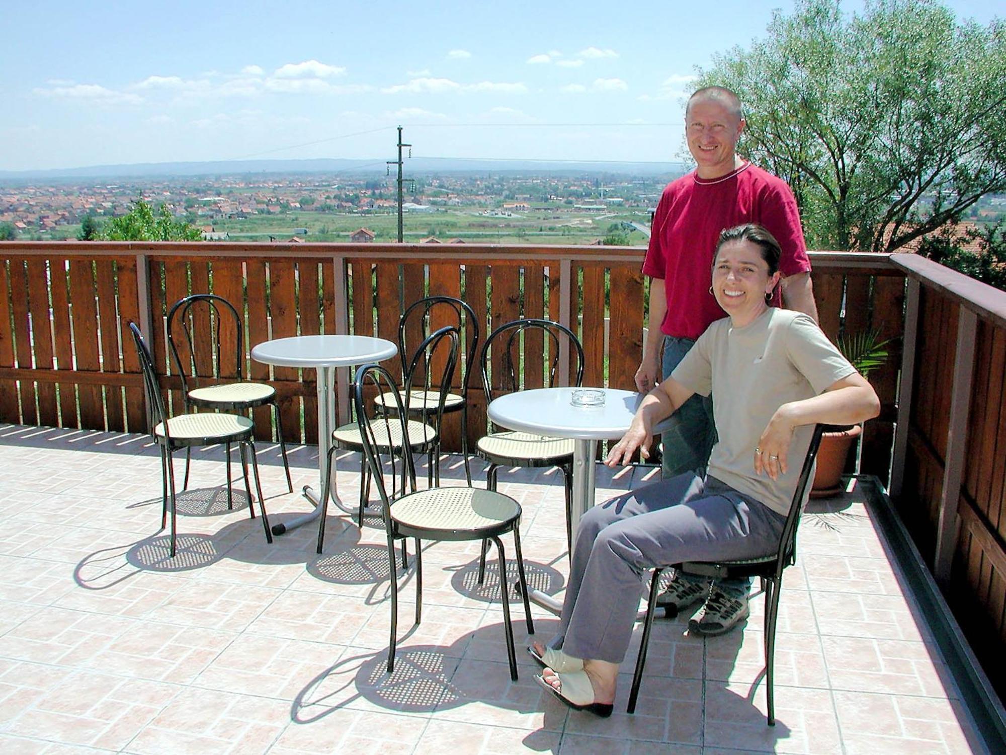 Bed and Breakfast Pansion Antonio à Slavonski Brod Extérieur photo